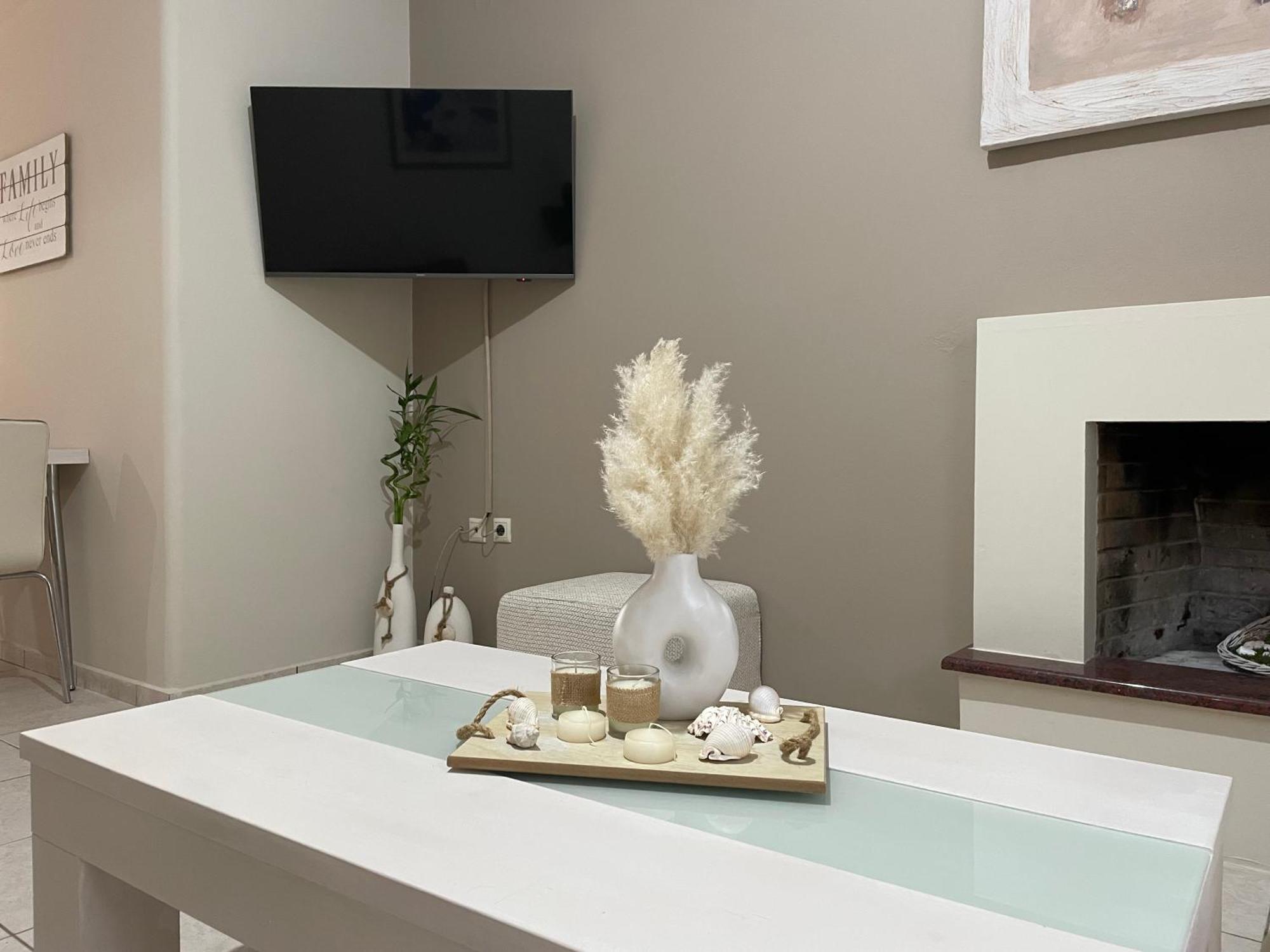 Garden House Apartment เอียราเปตรา ภายนอก รูปภาพ